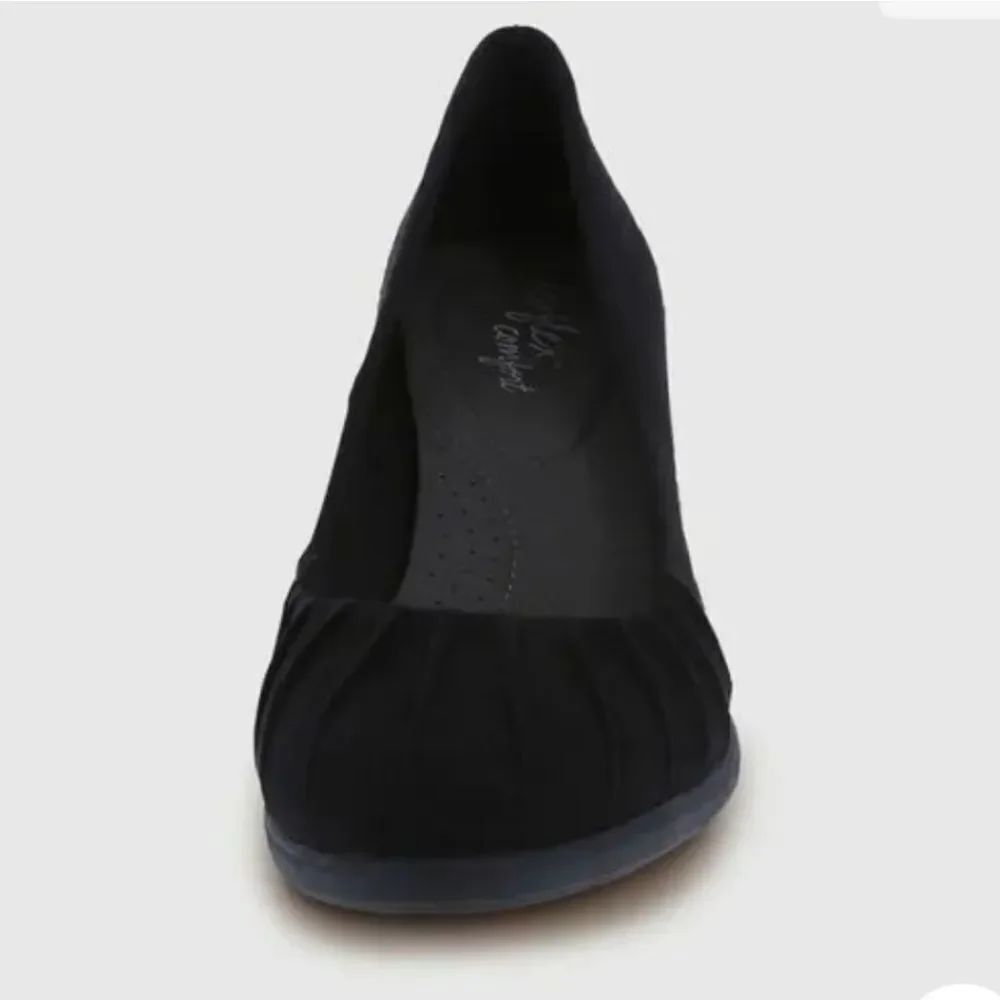DEXFLEX COMFORT WOMEN"S WEDGE STYLE SUEDE SHOES